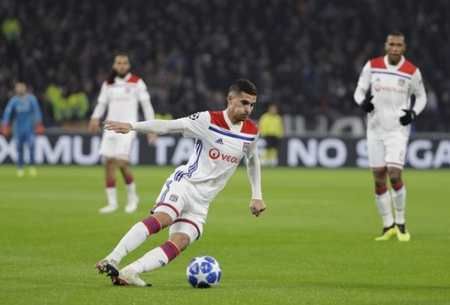 通过牺牲自 通过牺牲自